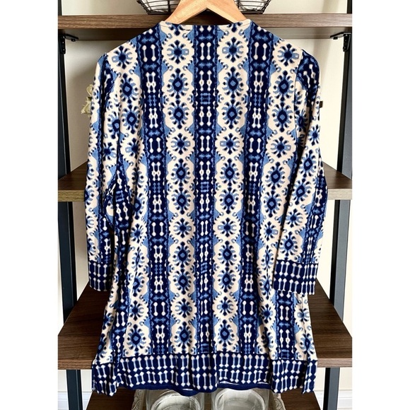 Jones New York Blue and White Beaded Patterned Tunic, Size L - Picture 7 of 9